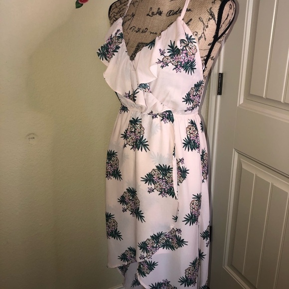 Flying Tomato Blush Pink Floral Print Cinched Waist Strappy Dress Size S… - Picture 4 of 9